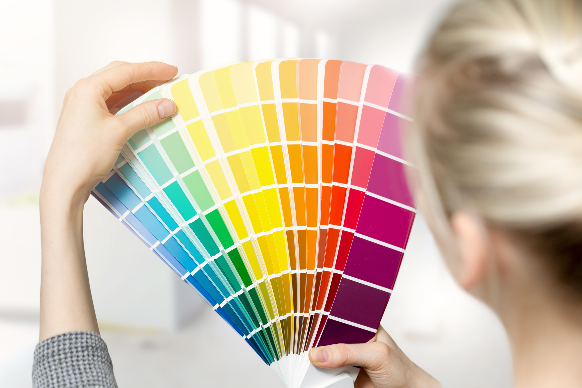 How to choose the right color for your business logo